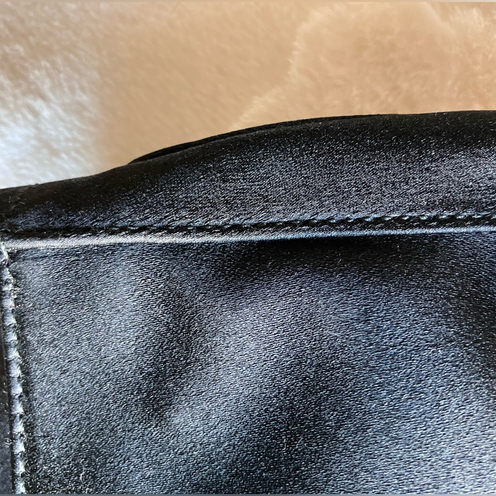 Vintage Gucci Black Satin Bag with Gold Accent - Picture 8 of 14